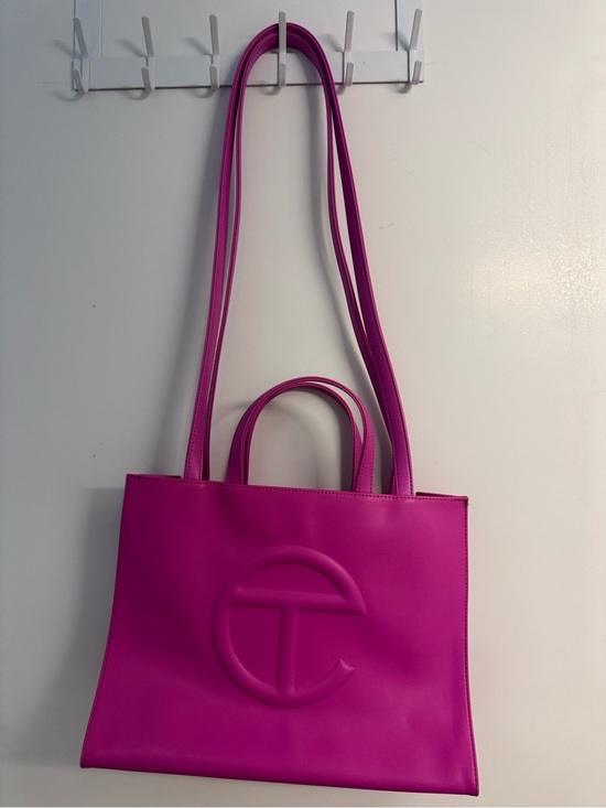 Telfar Handbags - Telfar Medium Shopping Bag in Azalea